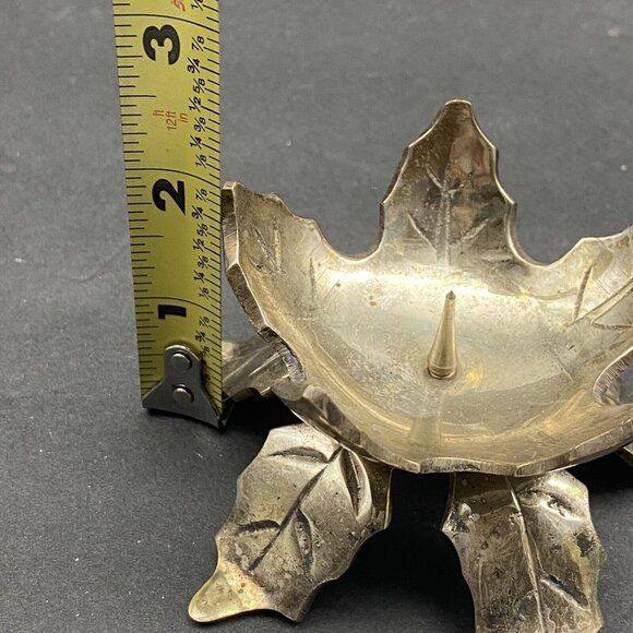 Vintage Silver Plate Brass Candlestick holders Leaf Poinsettia Set Of‎ 2 Floral - Picture 9 of 10